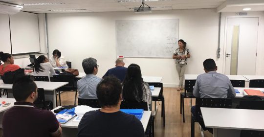 Croosp visita estudantes de optometria da Braz Cubas